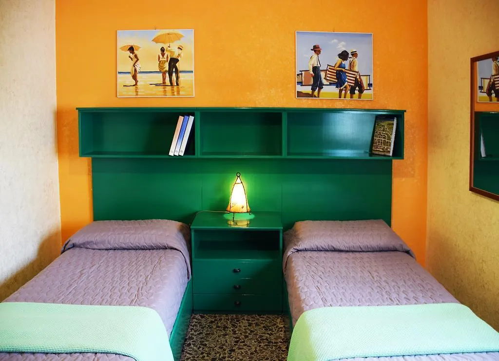 Dimora Fulgenzio Hotel Lecce 0*,  Italy